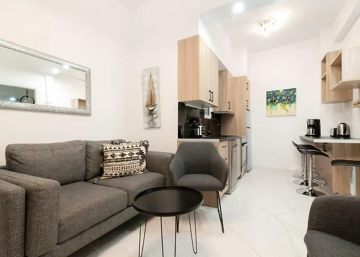 Hermes By Heloni Apartments