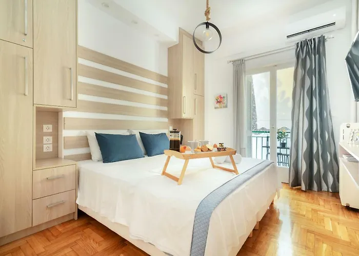 Hermes By Heloni Apartments